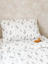 Load image into Gallery viewer, Muslin Cotton Fitted Cotbed Sheet - Jasmine Rose