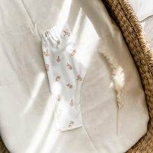 Load image into Gallery viewer, baby leggings neutral print