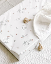 Load image into Gallery viewer, Anti-Roll Baby Changing Mat - Jasmine