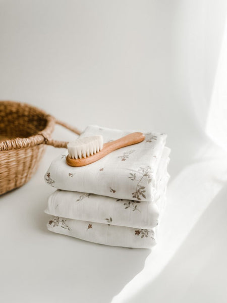 What is the difference between a swaddle and a muslin swaddle?